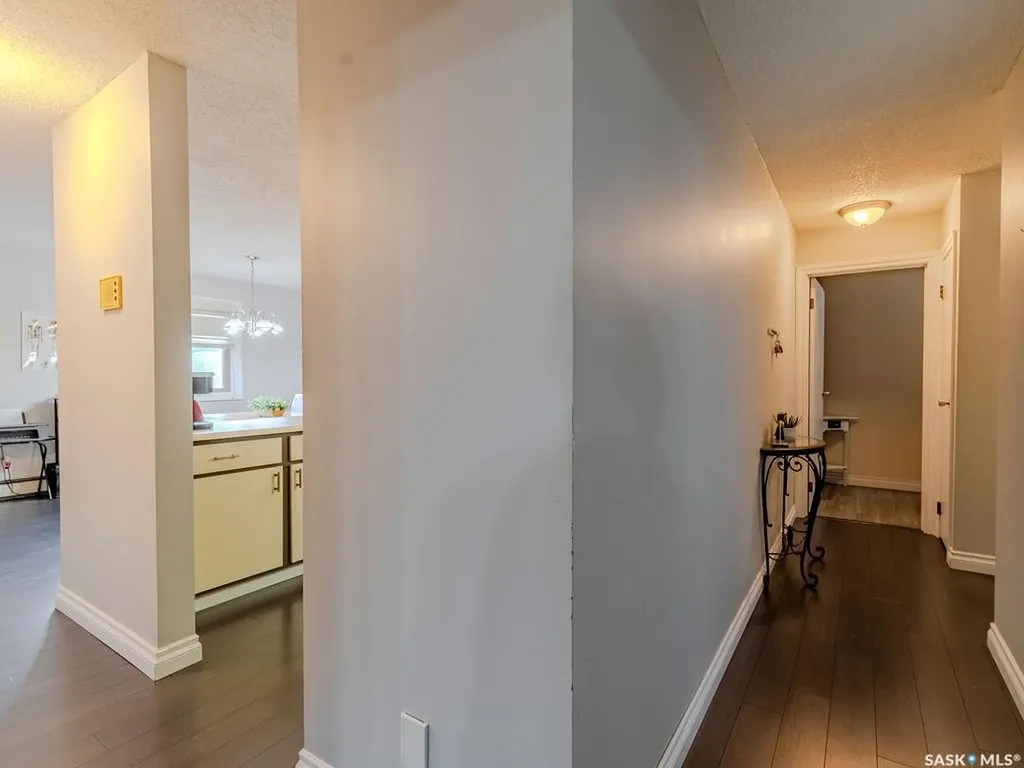 1008 Temperance Street E Saskatoon SK S7N 0N6