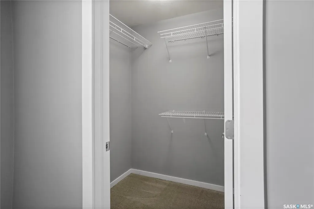 4533 Primrose Green Drive E Regina SK S4V 3K4