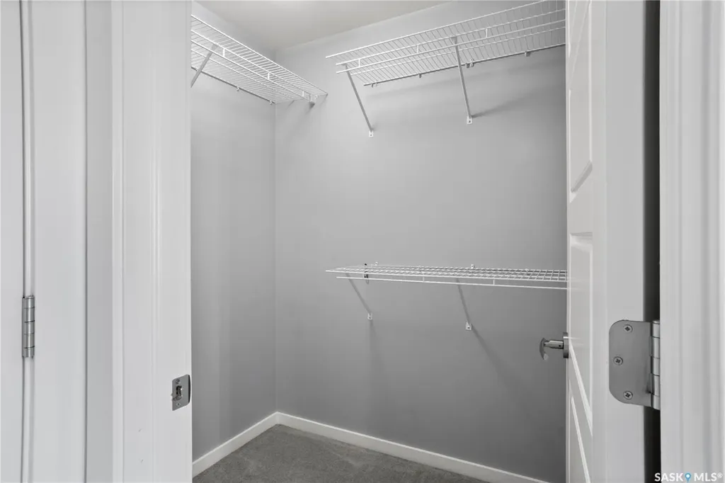 4533 Primrose Green Drive E Regina SK S4V 3K4