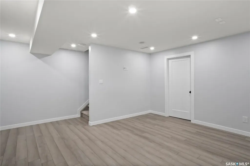 4533 Primrose Green Drive E Regina SK S4V 3K4