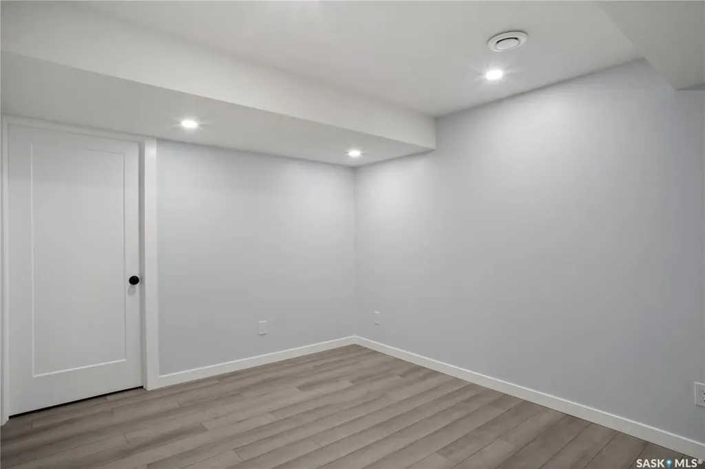 4533 Primrose Green Drive E Regina SK S4V 3K4