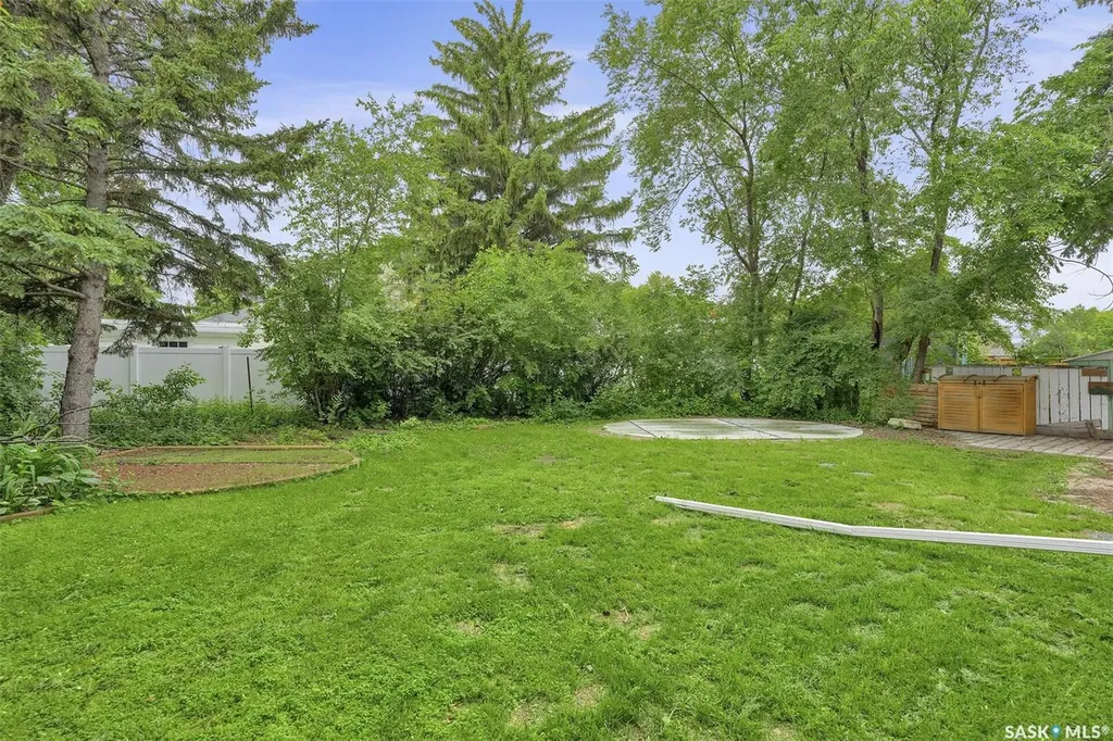 26 Scott Street Regina SK S4S 4A2