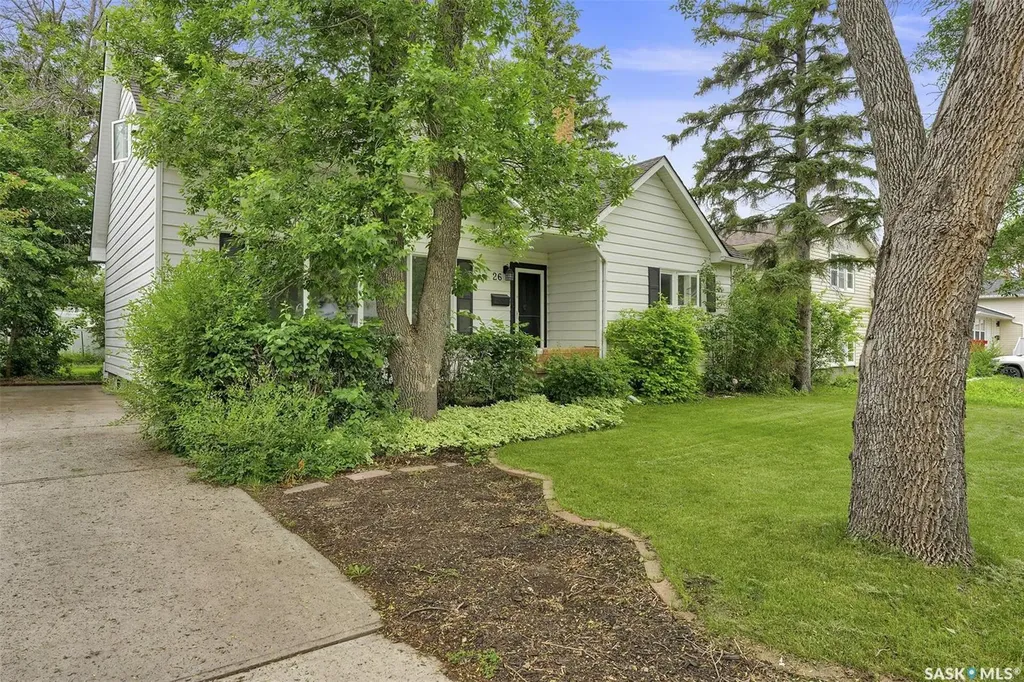 26 Scott Street Regina SK S4S 4A2