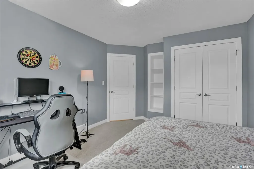 3529 Green Moss Lane Regina SK S4V 1L5