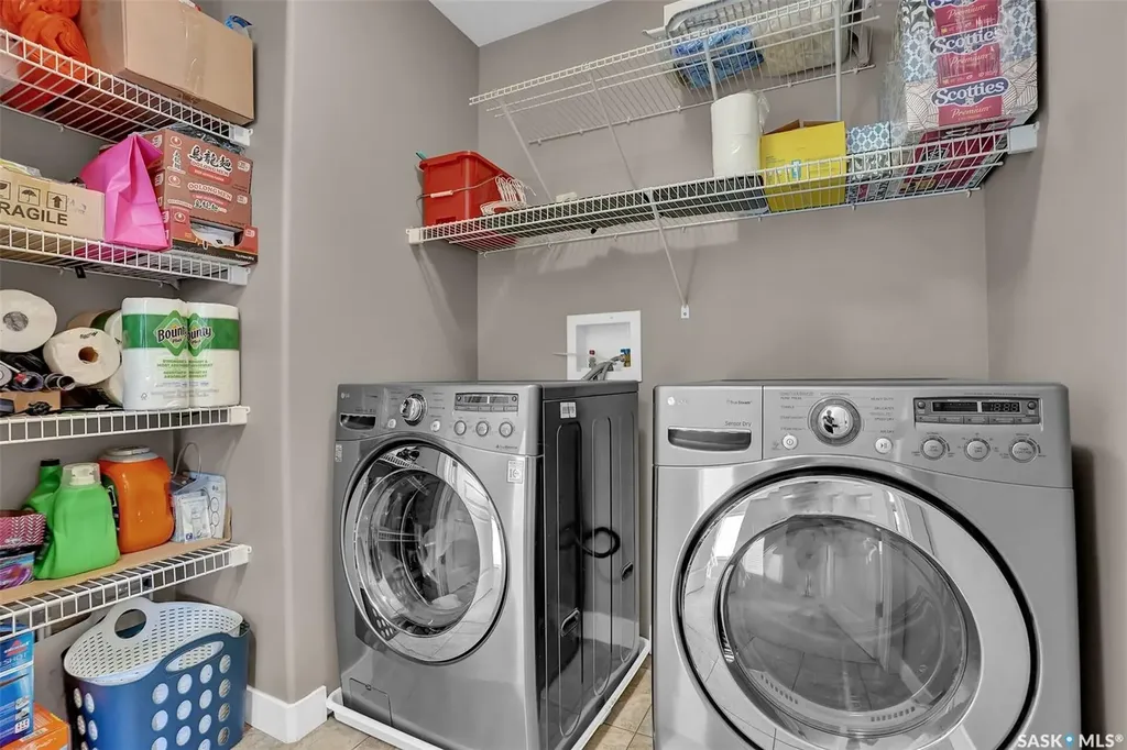 3529 Green Moss Lane Regina SK S4V 1L5