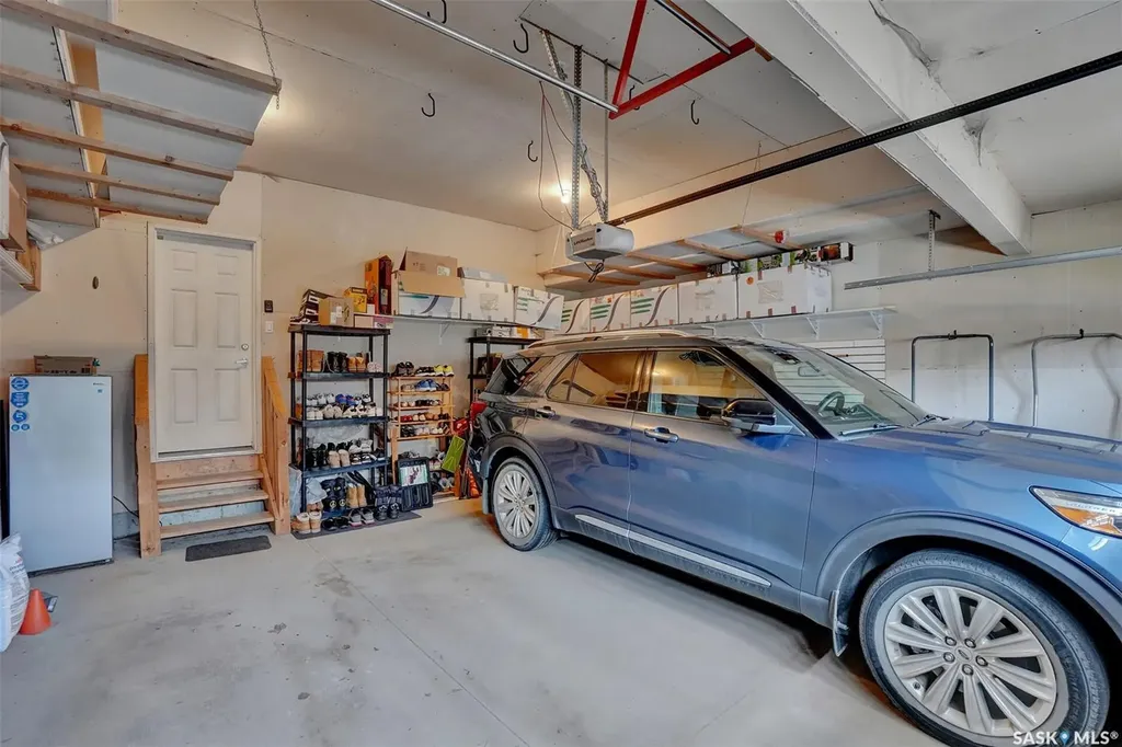 3529 Green Moss Lane Regina SK S4V 1L5