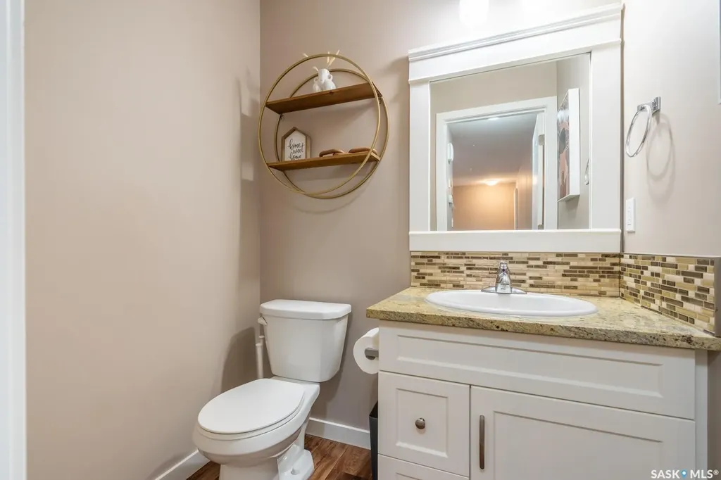 1225 Empress Street Regina SK S4T 1G7