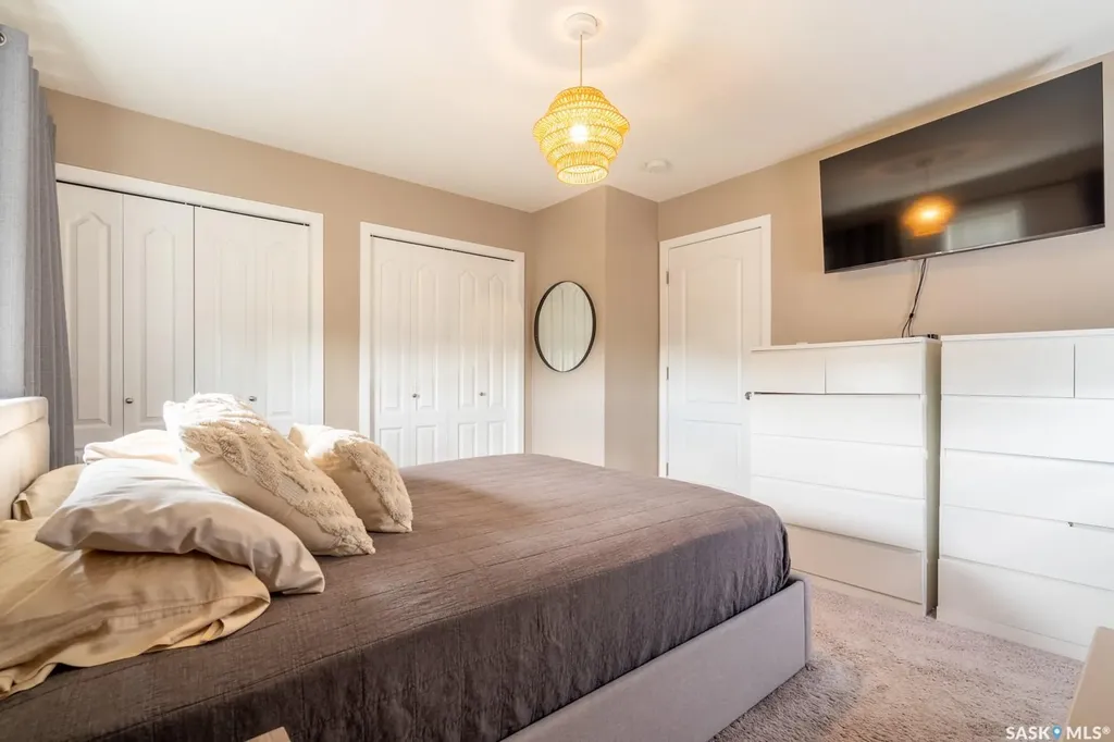 1225 Empress Street Regina SK S4T 1G7