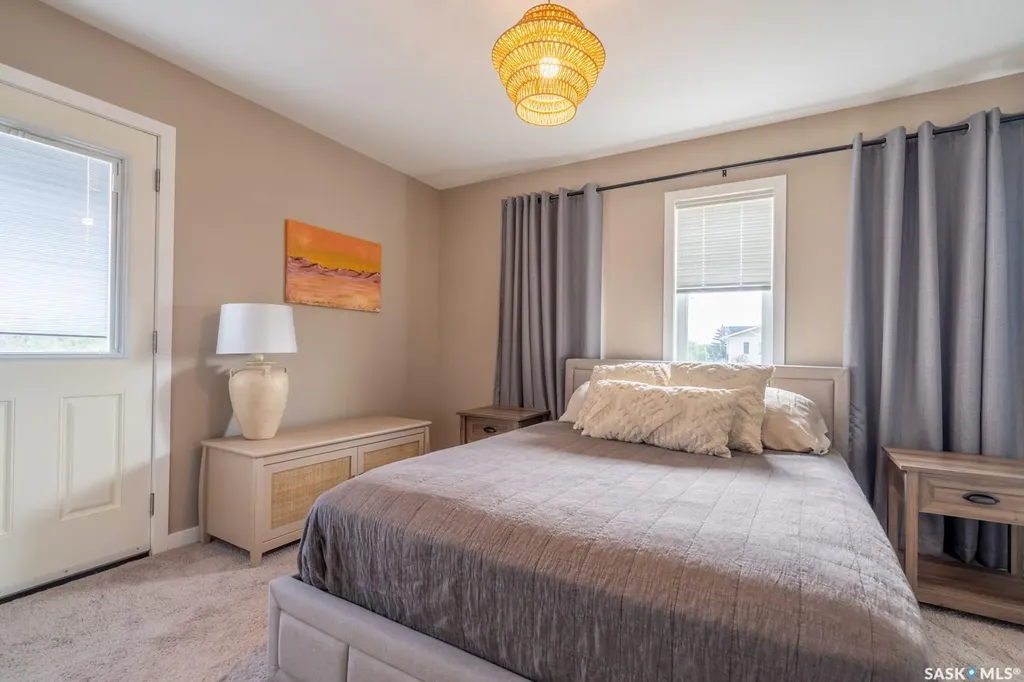 1225 Empress Street Regina SK S4T 1G7
