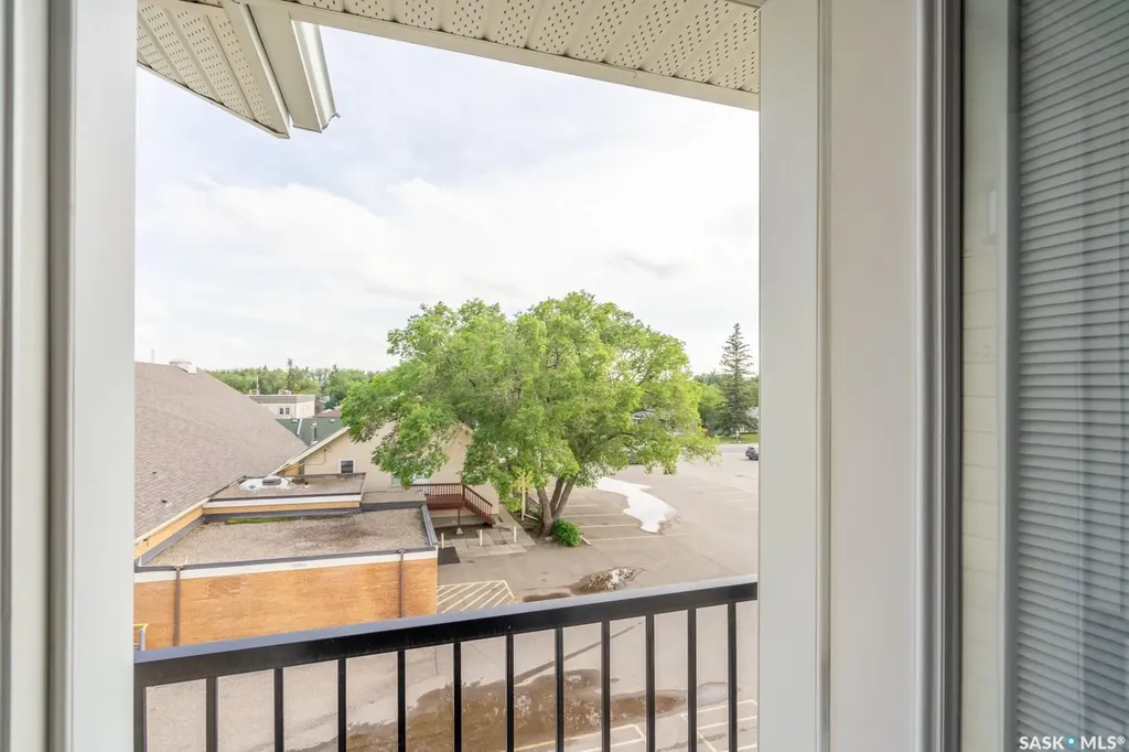 1225 Empress Street Regina SK S4T 1G7
