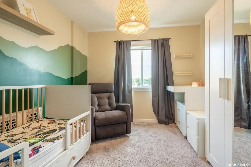 1225 Empress Street Regina SK S4T 1G7