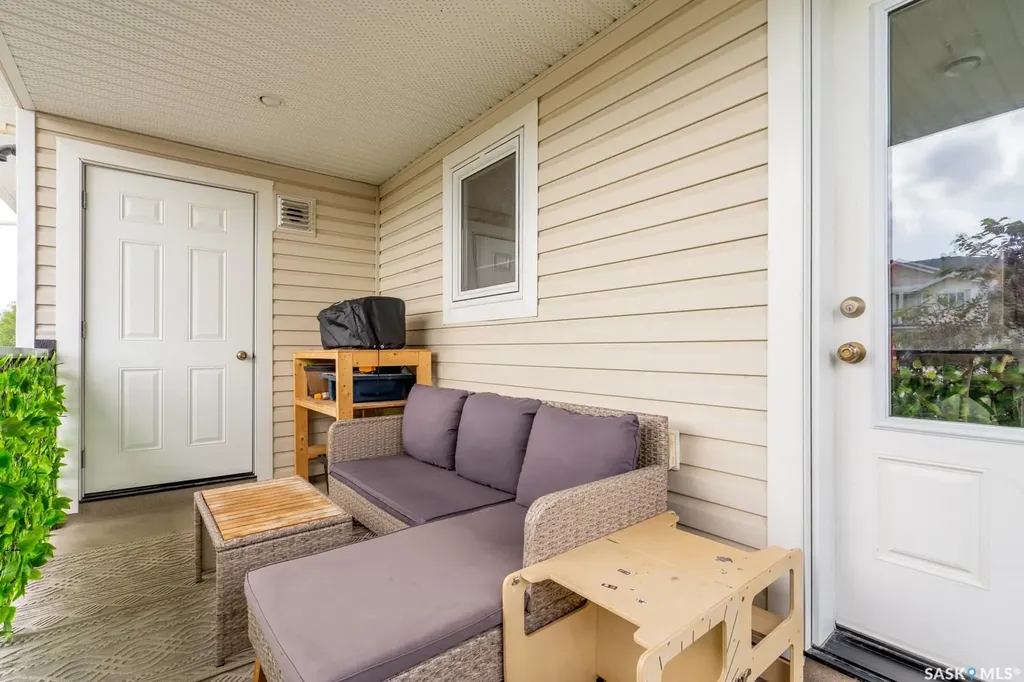 1225 Empress Street Regina SK S4T 1G7