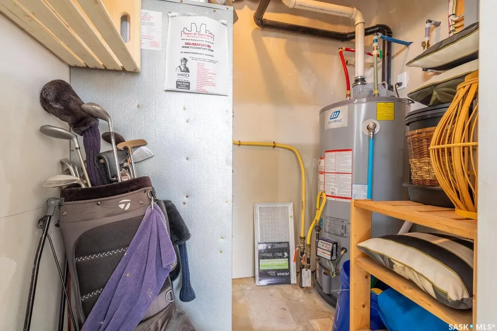 1225 Empress Street Regina SK S4T 1G7