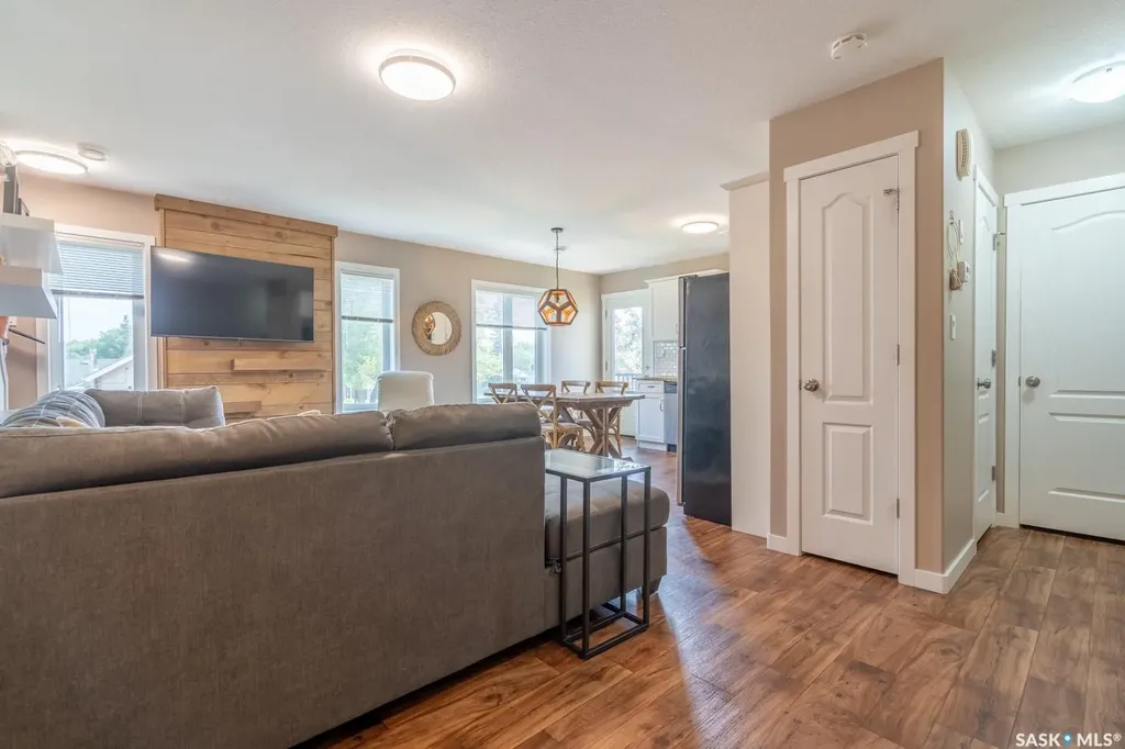 1225 Empress Street Regina SK S4T 1G7