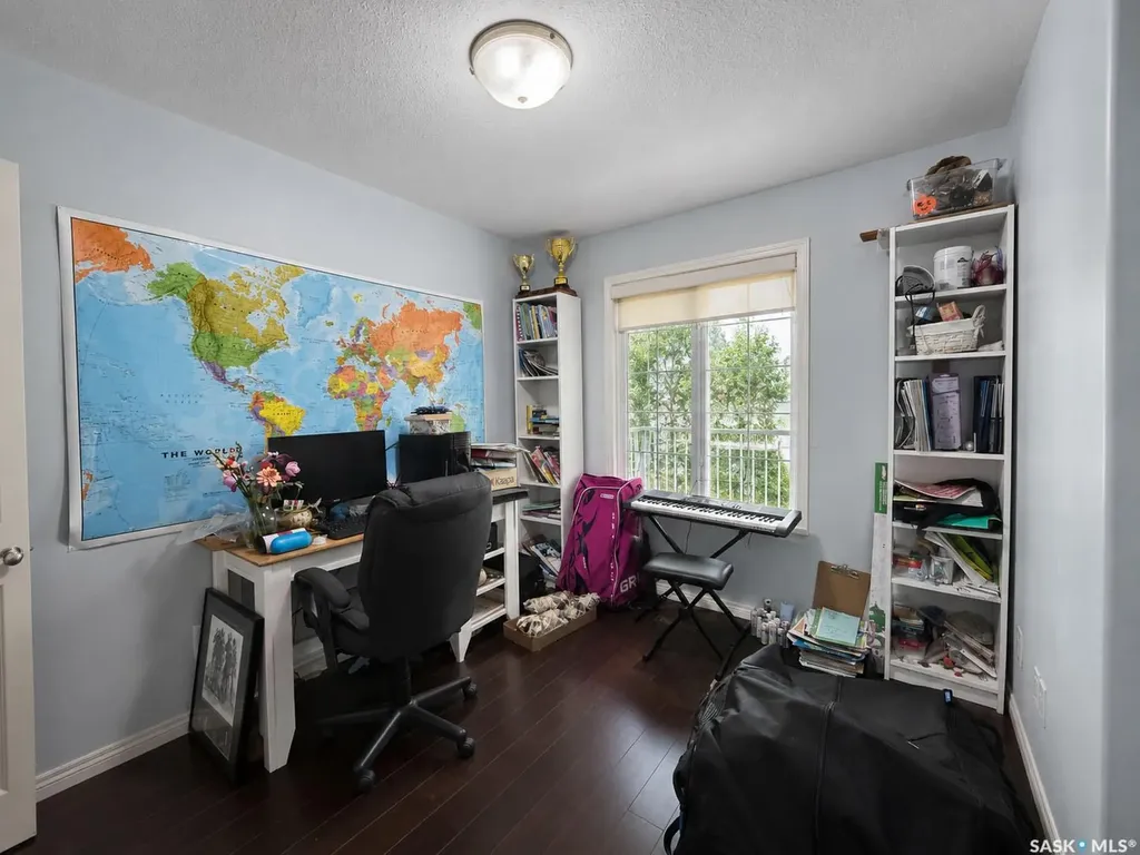 546 11th Street E Prince Albert SK S6V 1A9