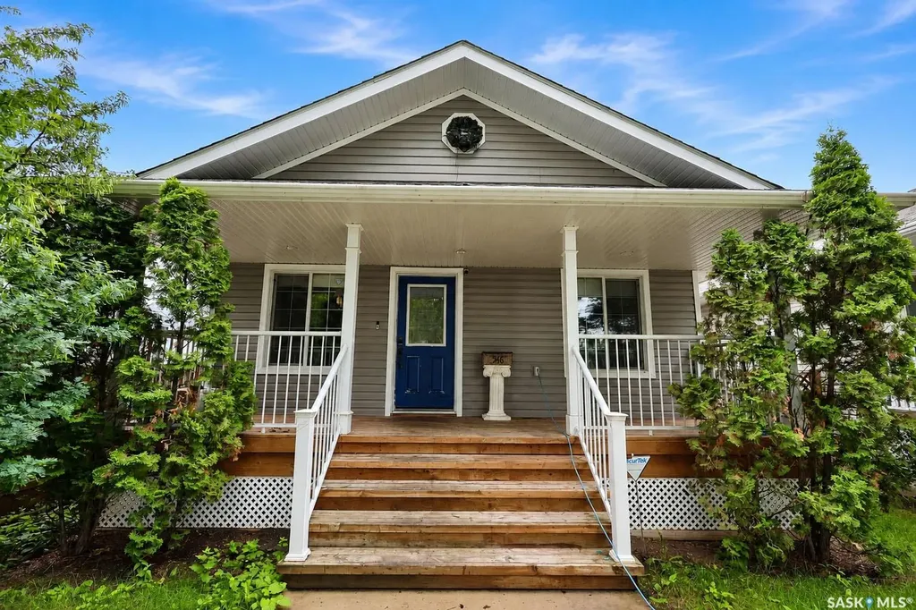 546 11th Street E Prince Albert SK S6V 1A9