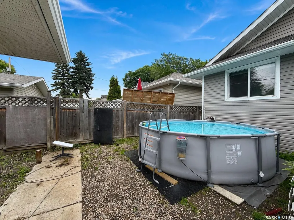546 11th Street E Prince Albert SK S6V 1A9