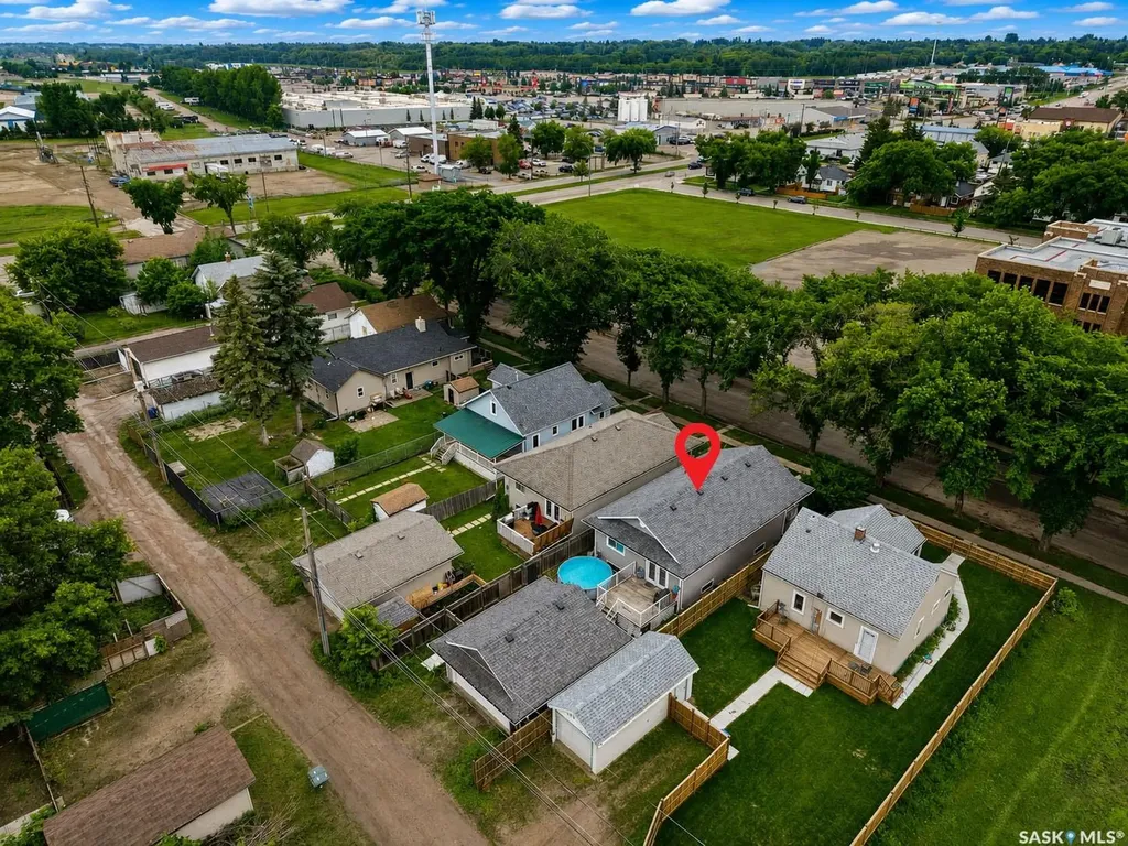 546 11th Street E Prince Albert SK S6V 1A9