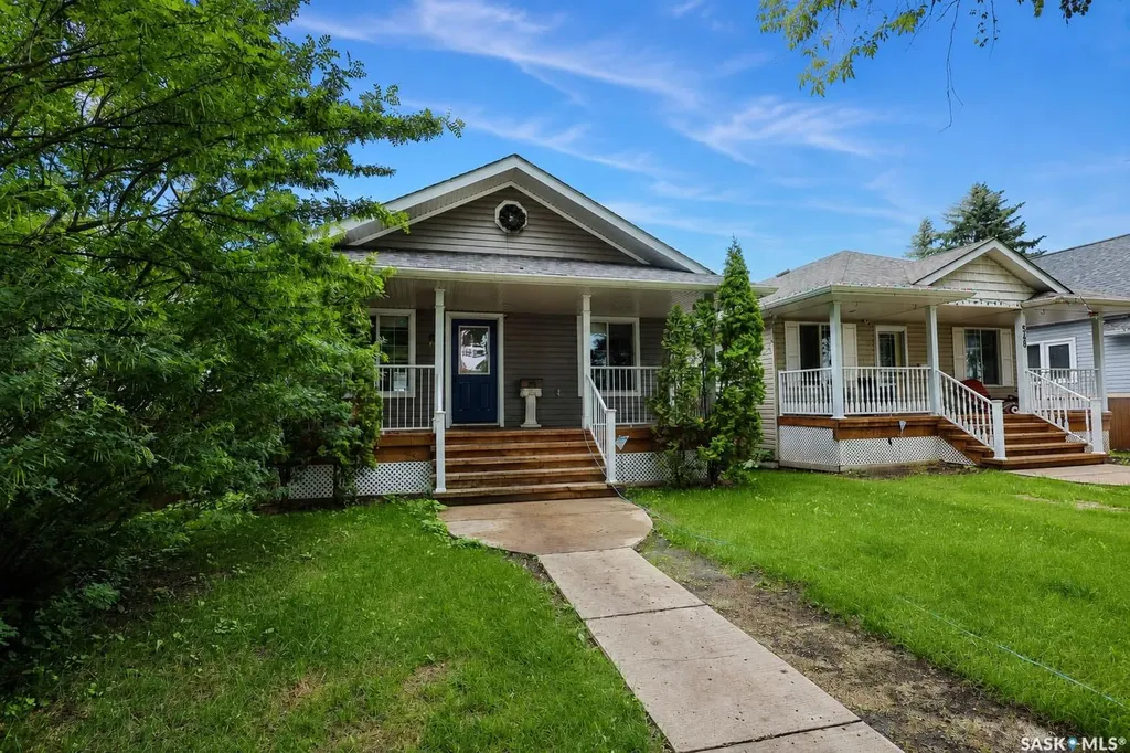 546 11th Street E Prince Albert SK S6V 1A9