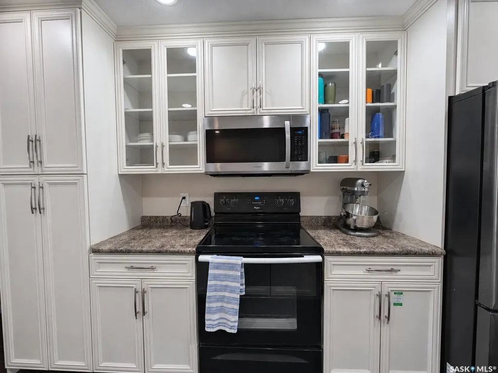 546 11th Street E Prince Albert SK S6V 1A9