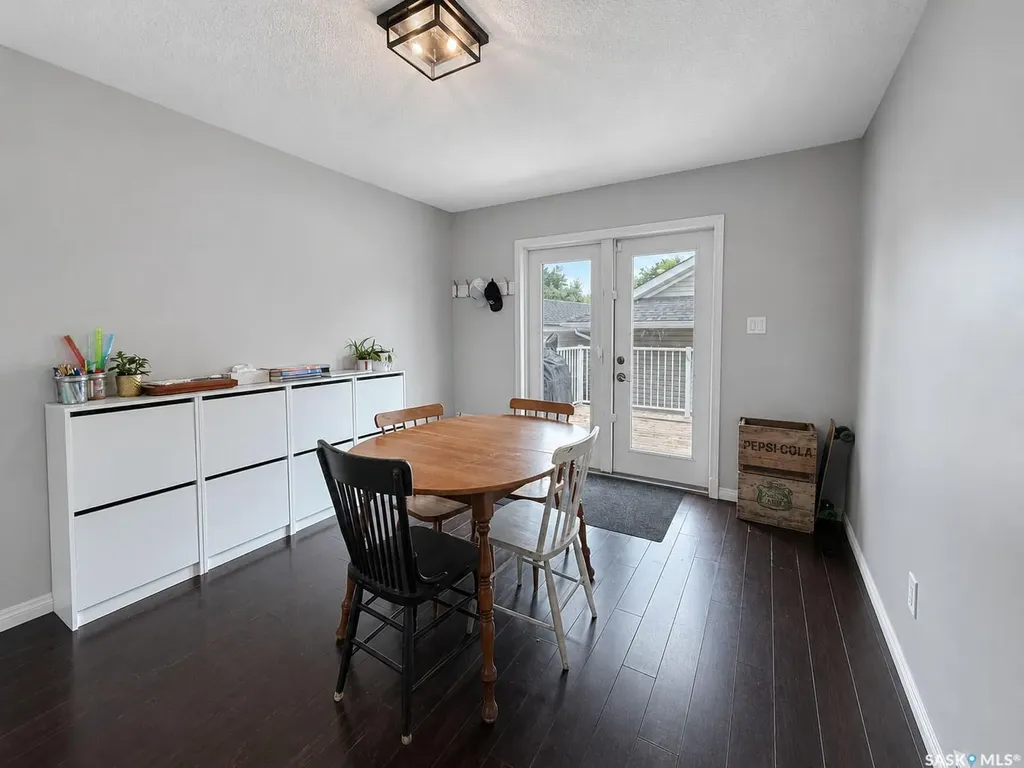546 11th Street E Prince Albert SK S6V 1A9