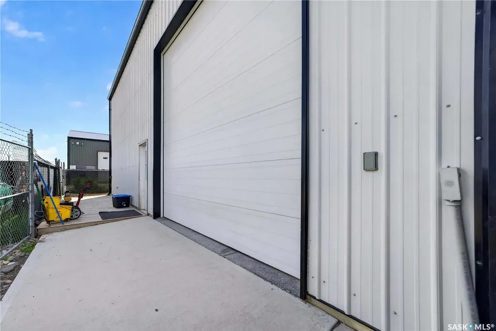 1421 Edgar Street Regina SK S4N 3K1