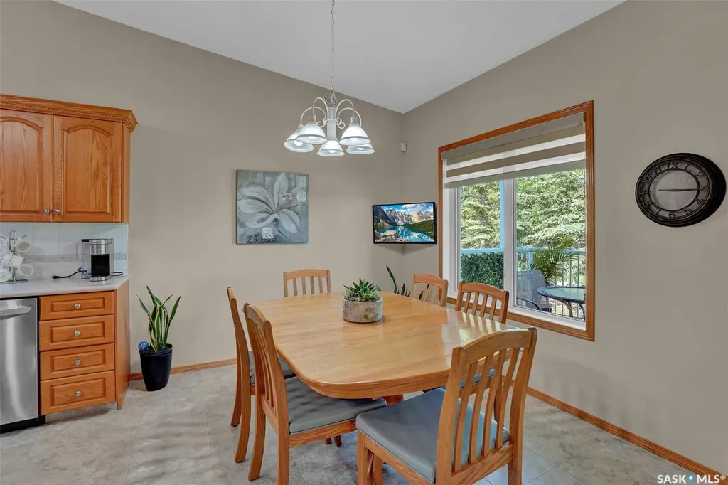 3324 Buckingham Drive E Regina SK S4V 2S8