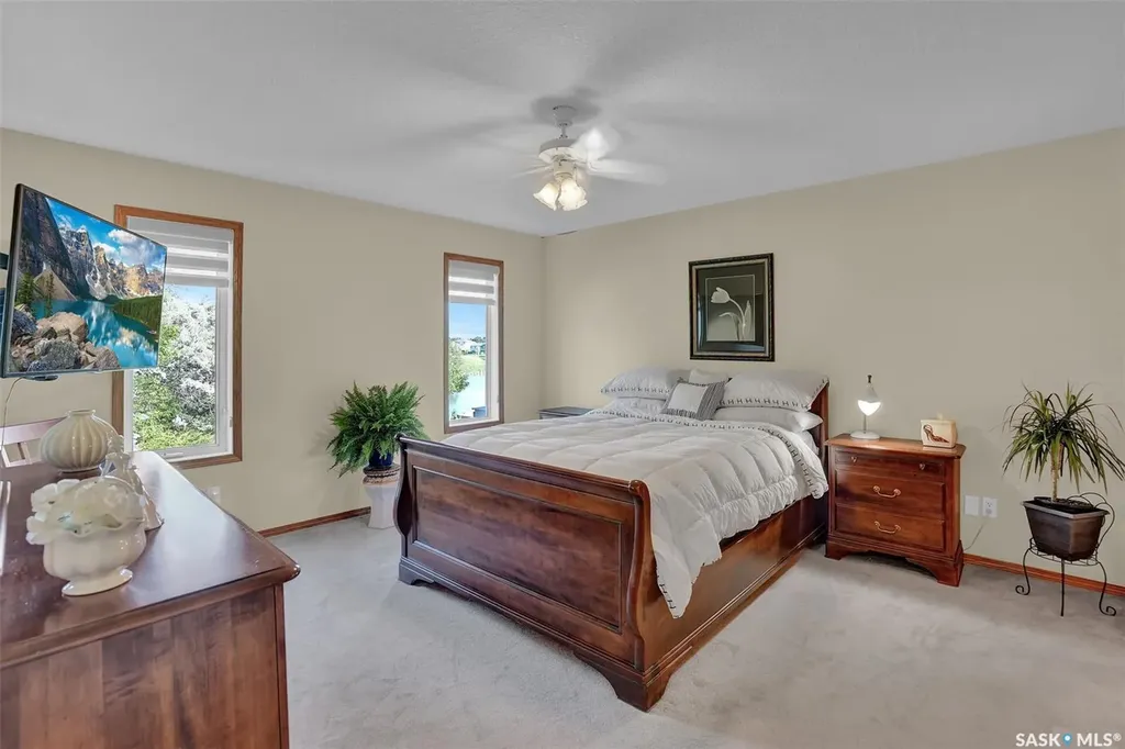 3324 Buckingham Drive E Regina SK S4V 2S8