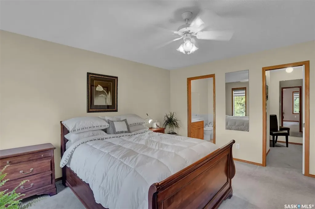 3324 Buckingham Drive E Regina SK S4V 2S8