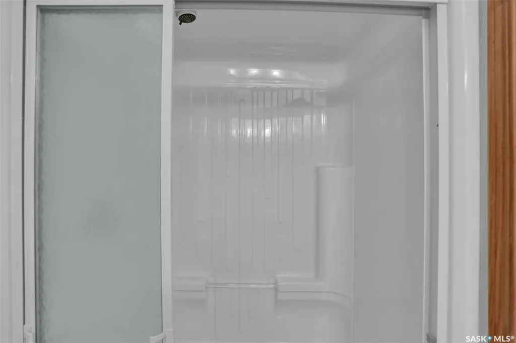 3324 Buckingham Drive E Regina SK S4V 2S8