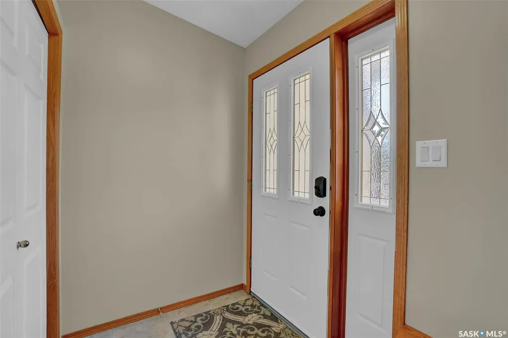 3324 Buckingham Drive E Regina SK S4V 2S8