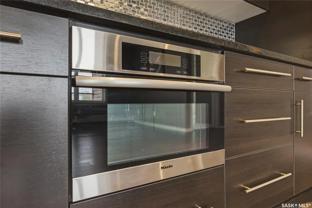 230 Slimmon Road Saskatoon SK S7V 0B3