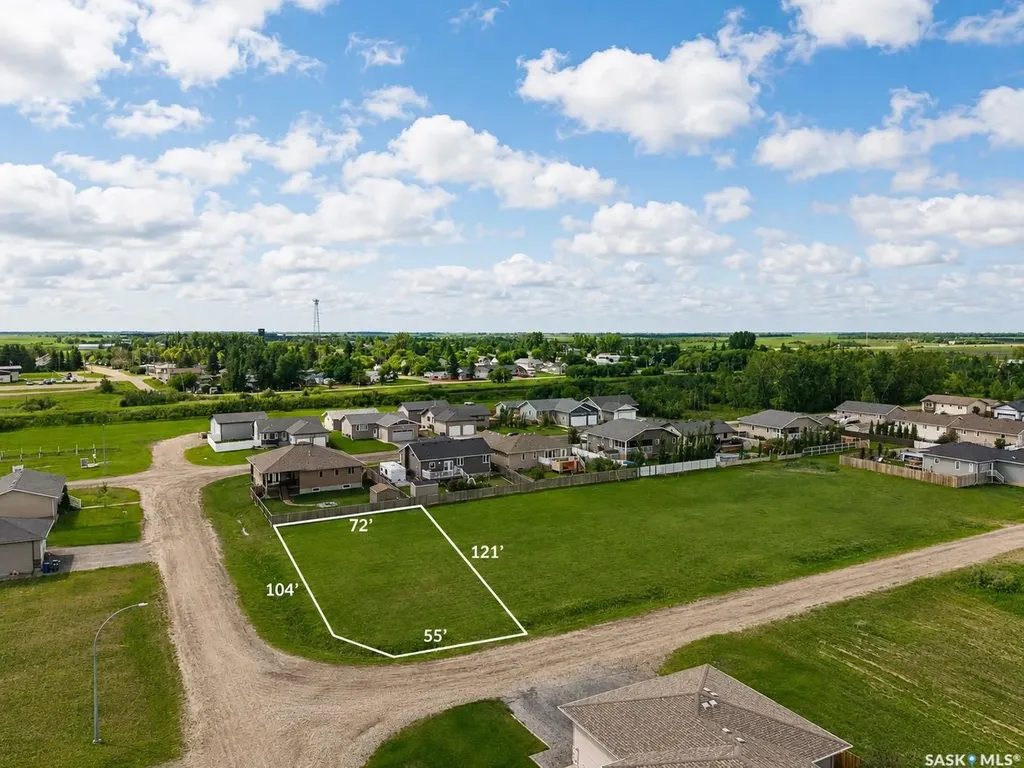 311 Ead Road Mclean SK S0G 3E0