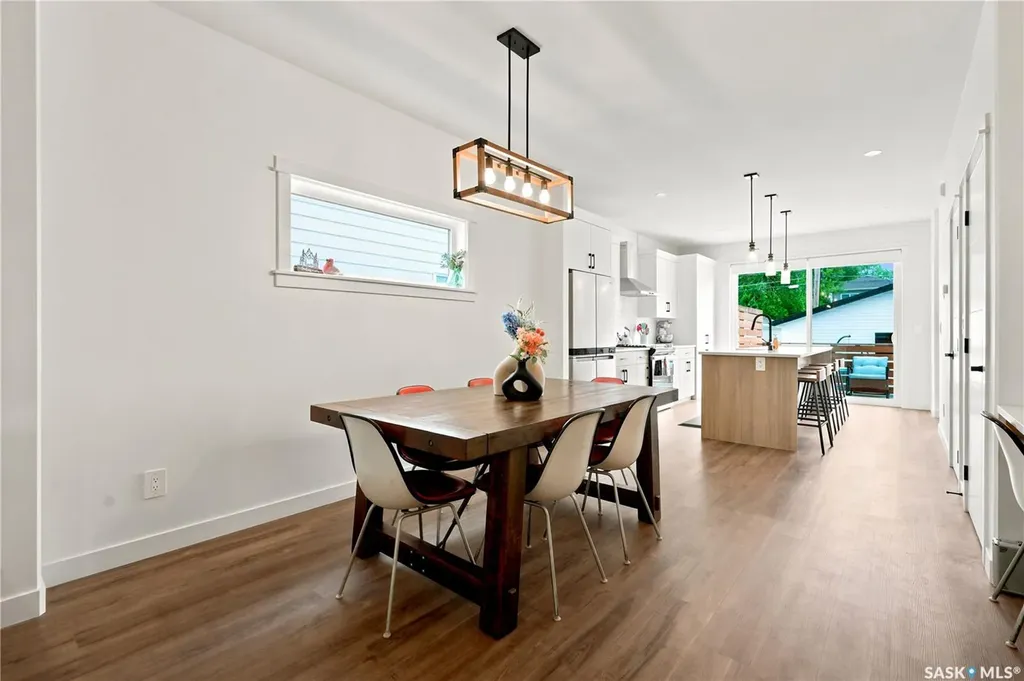 825 Osborne Street Saskatoon SK S7K 0Y6