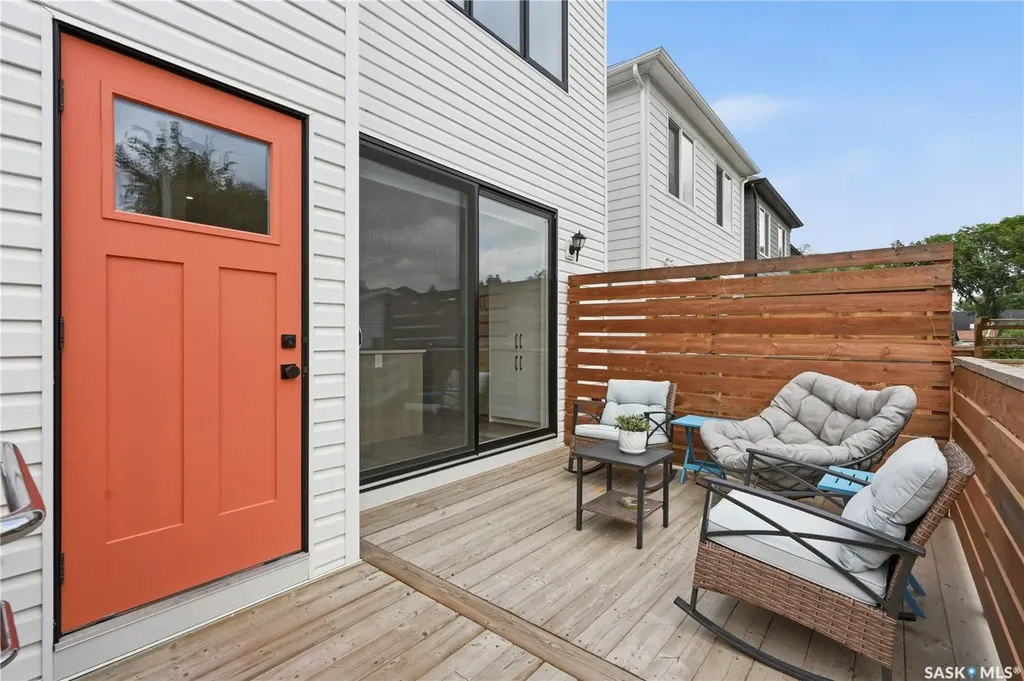 825 Osborne Street Saskatoon SK S7K 0Y6