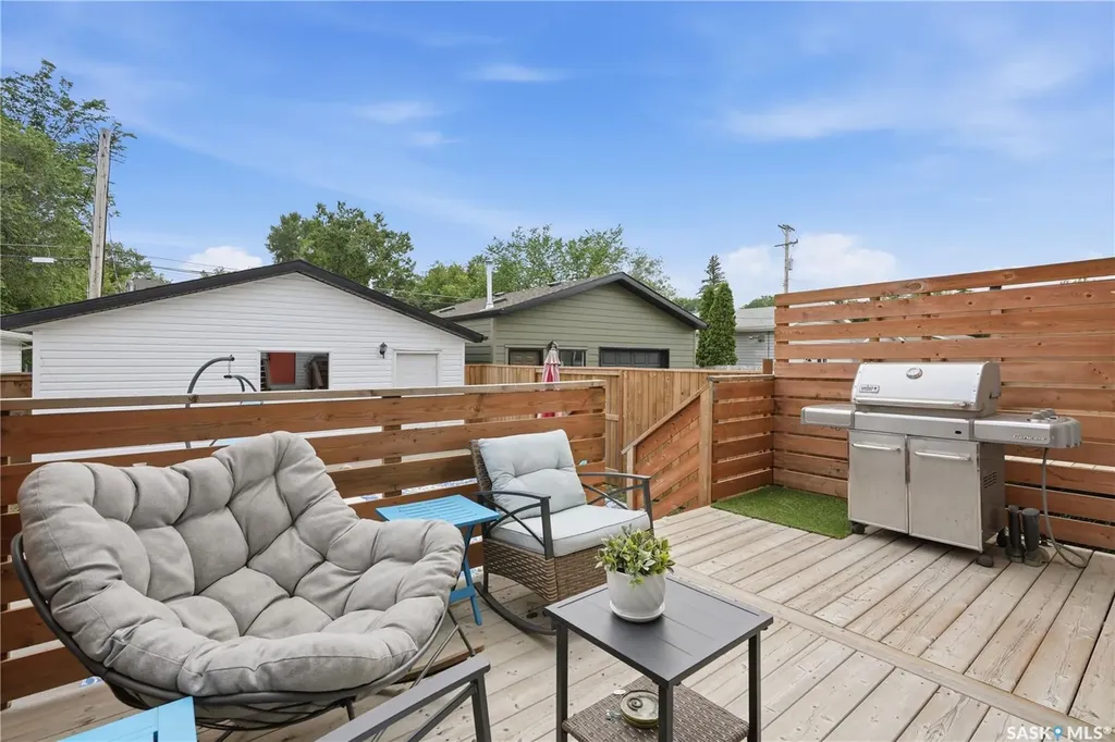 825 Osborne Street Saskatoon SK S7K 0Y6