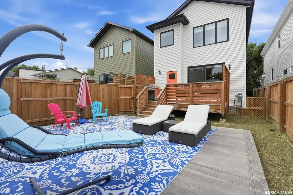 825 Osborne Street Saskatoon SK S7K 0Y6