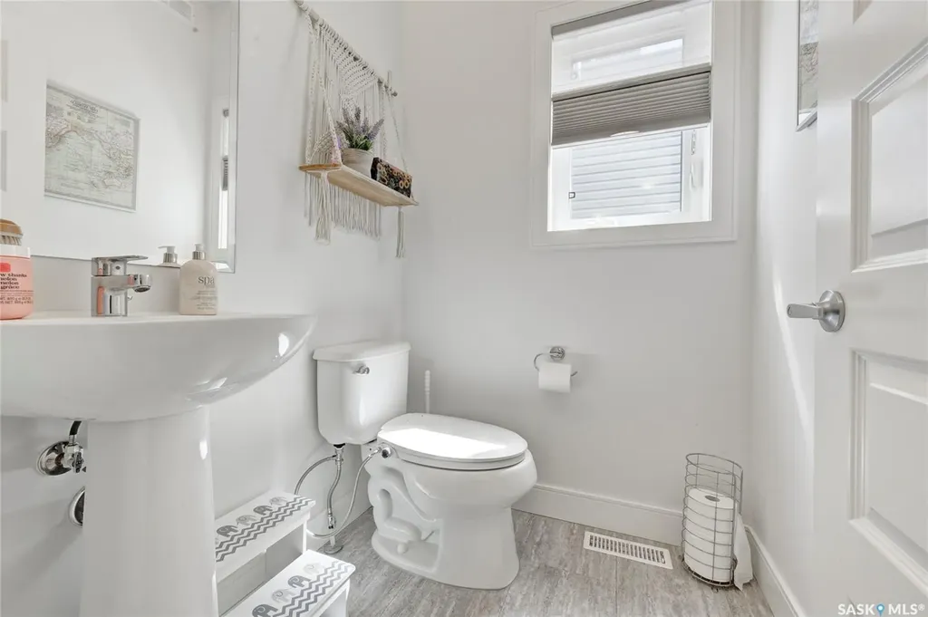 158 Cowan Crescent Martensville SK S0K 0A2