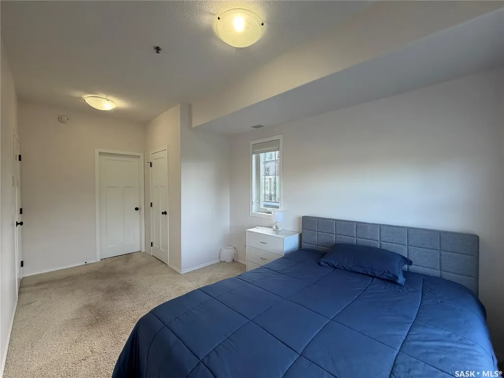 1220 Blackfoot Drive Regina SK S4S 6T2