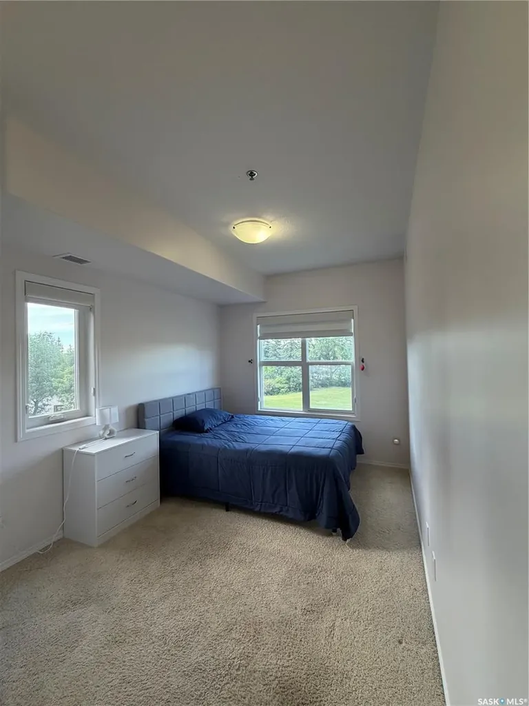 1220 Blackfoot Drive Regina SK S4S 6T2