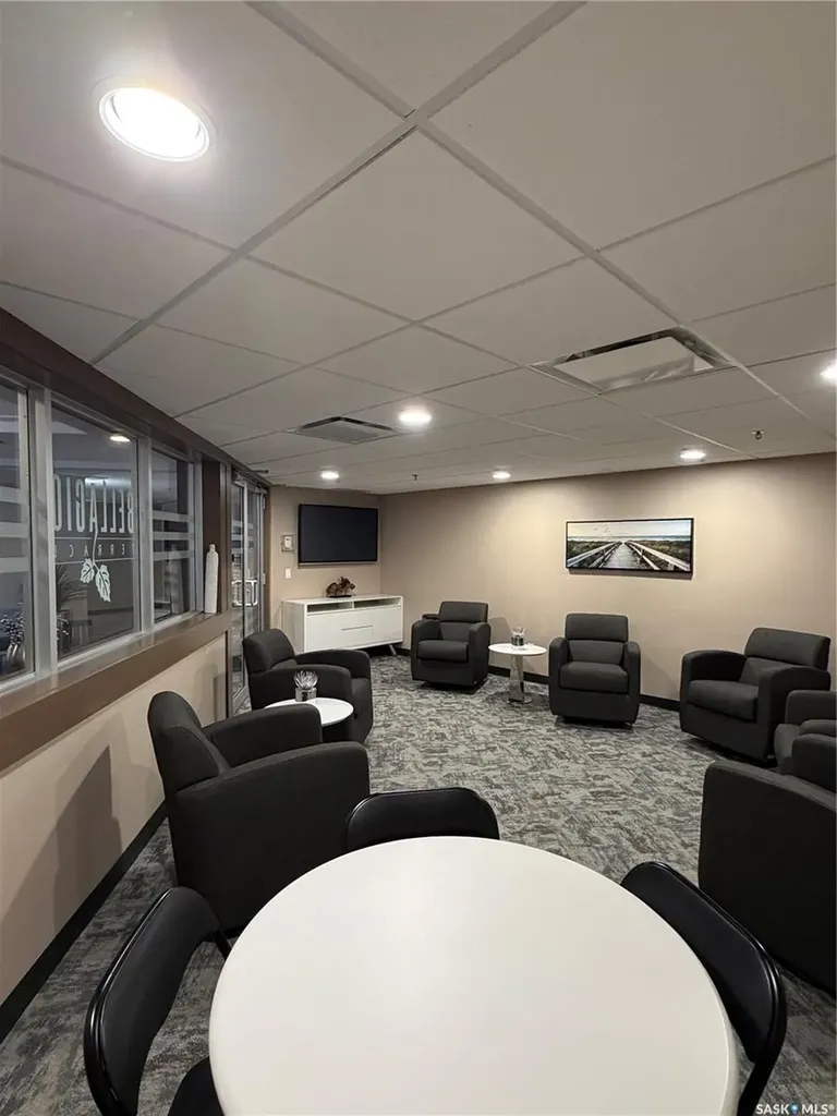 1220 Blackfoot Drive Regina SK S4S 6T2