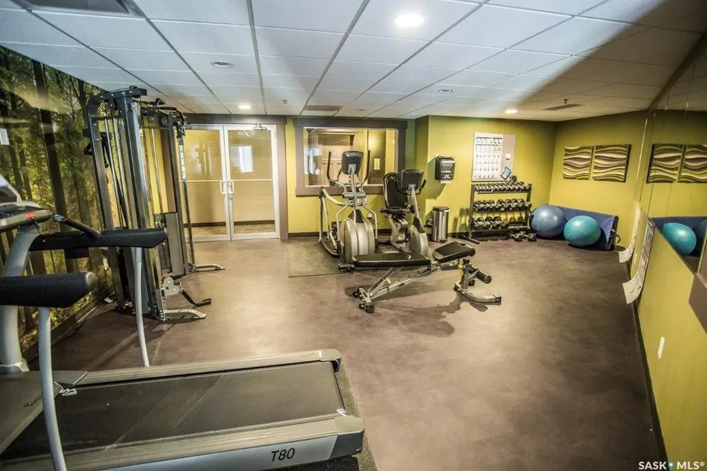 1220 Blackfoot Drive Regina SK S4S 6T2