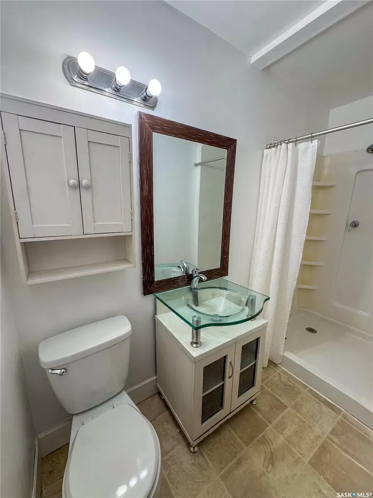 669 18th Street W Prince Albert SK S6V 4A7
