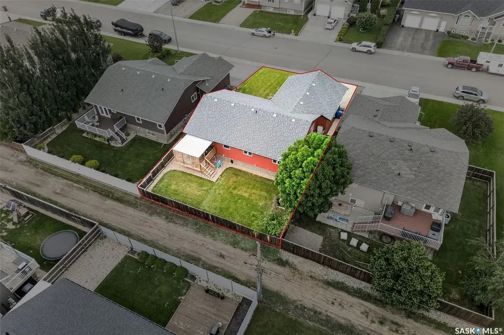 209 Regent Street Melfort SK S0E 1A0