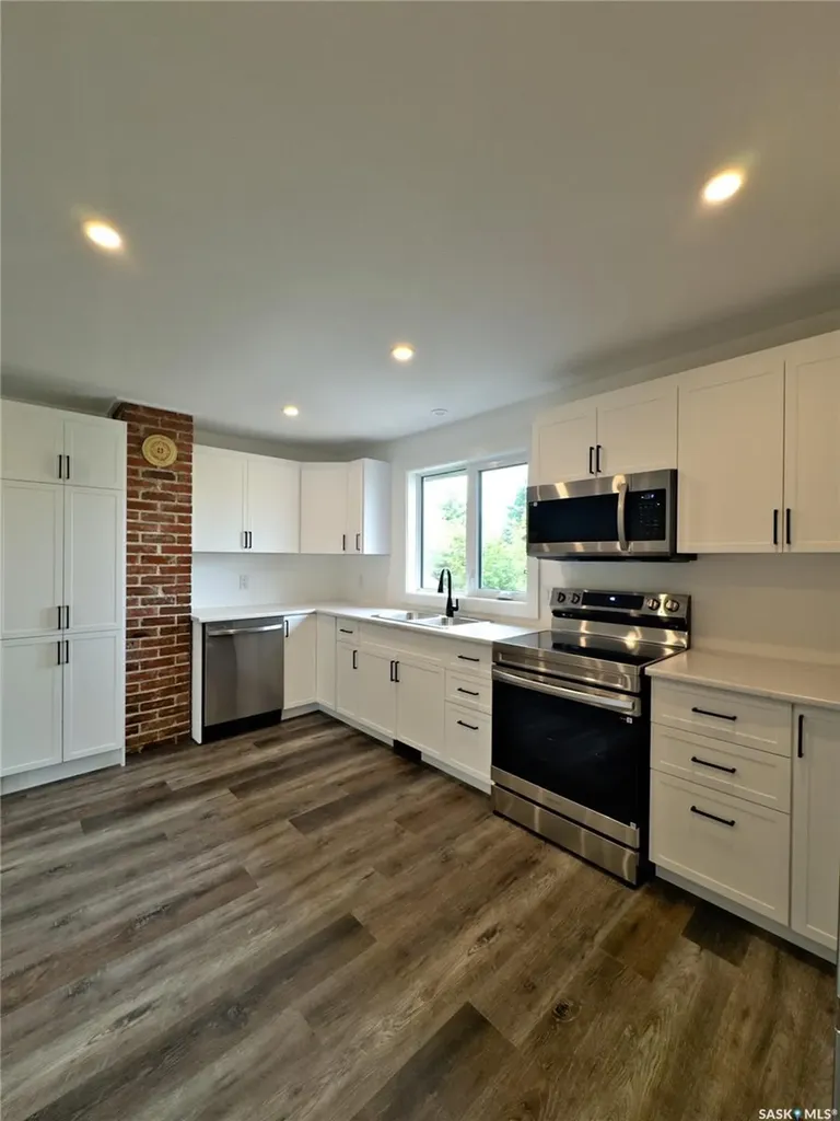 324 Penner Street Waldheim SK S0K 4R0