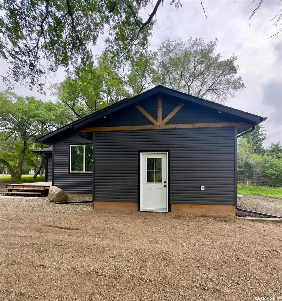 324 Penner Street Waldheim SK S0K 4R0