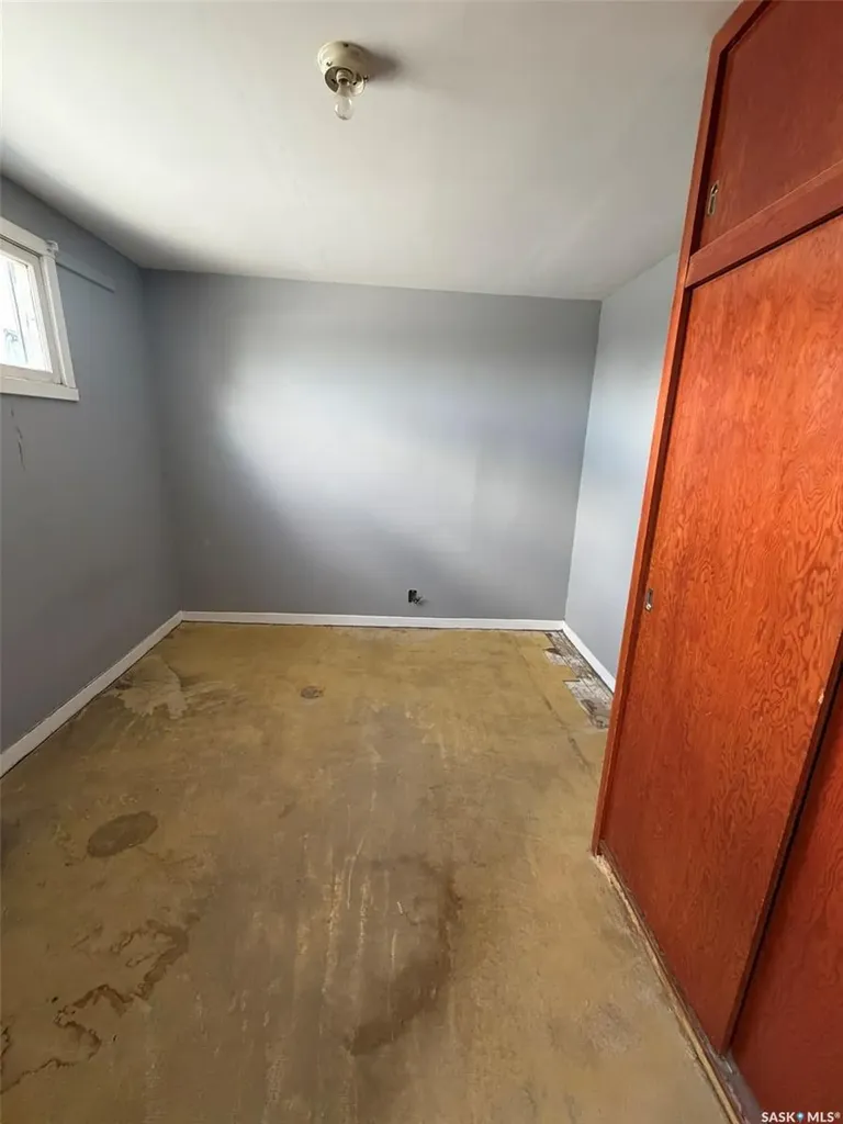 2364 Proton Avenue Gull Lake SK S0N 1A0