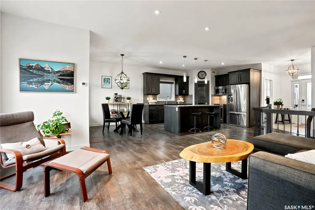 3973 Sandhill Crescent Regina SK S4V 3G7