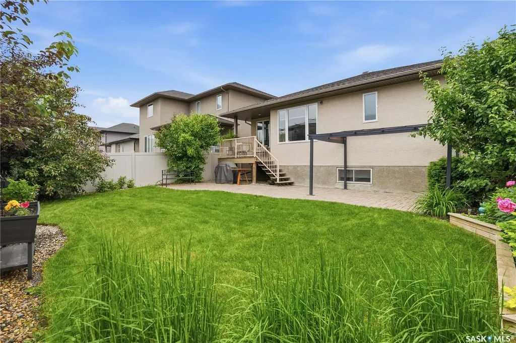 3973 Sandhill Crescent Regina SK S4V 3G7