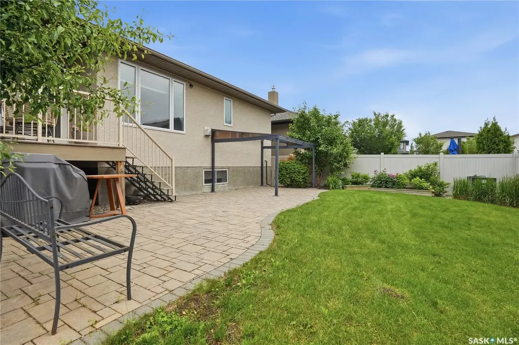 3973 Sandhill Crescent Regina SK S4V 3G7